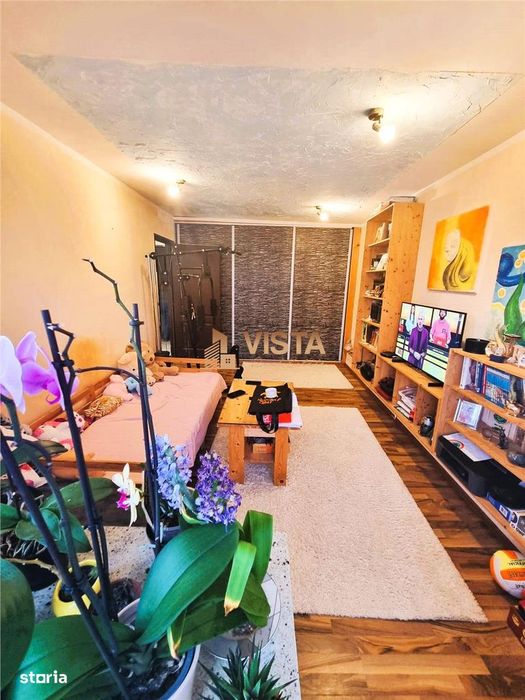 Apartament 3 camere, luminos, costuri mici, zona Craiter, aproape Core