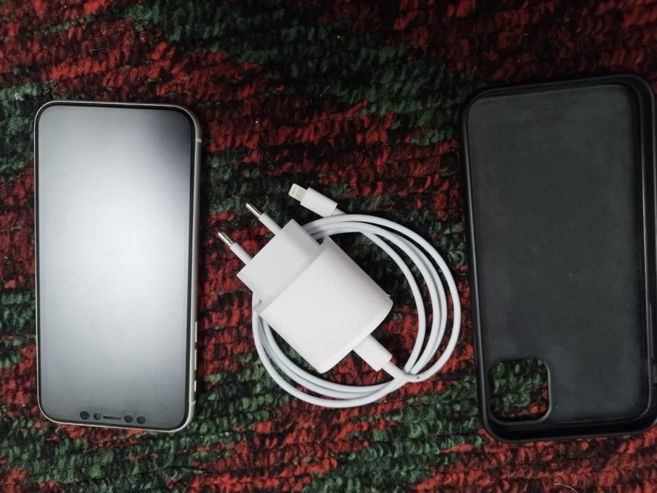 Iphone 11 128gb почти идеал