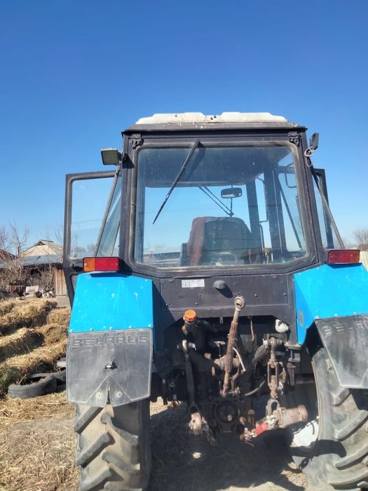 Продаётся трактор