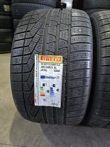 305/30/21//265/35/21 PIRELLI