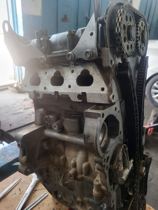 Продам двиготель шкода рапид 1,2