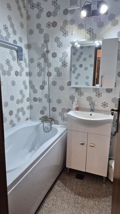 Apartament de inchiriat