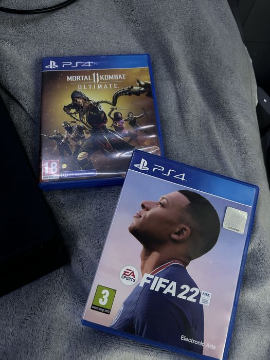 PS4 slim+ 2 console+ 2 jocuri