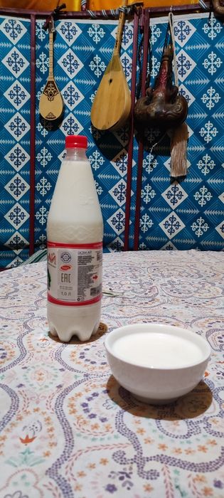 Ешкі сүті (табиғи, халял)