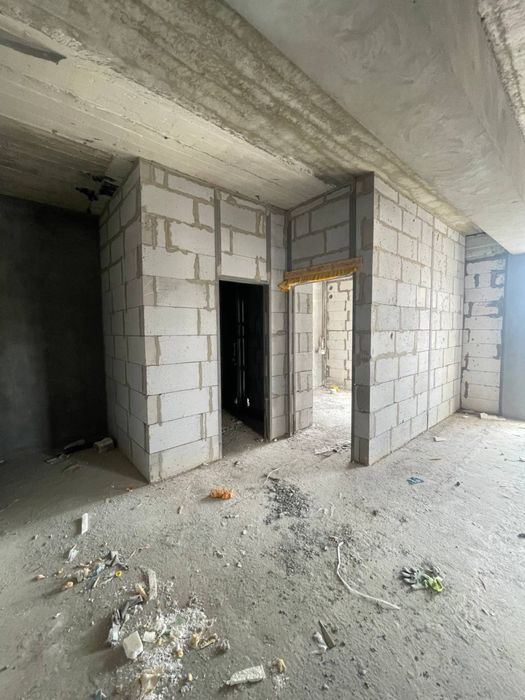 Yangi qurilgan kvartira