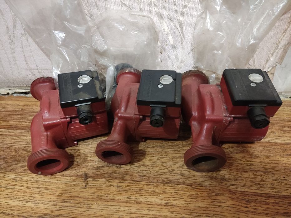 Насос циркуляционный Grundfos UPBasic 32-6 180