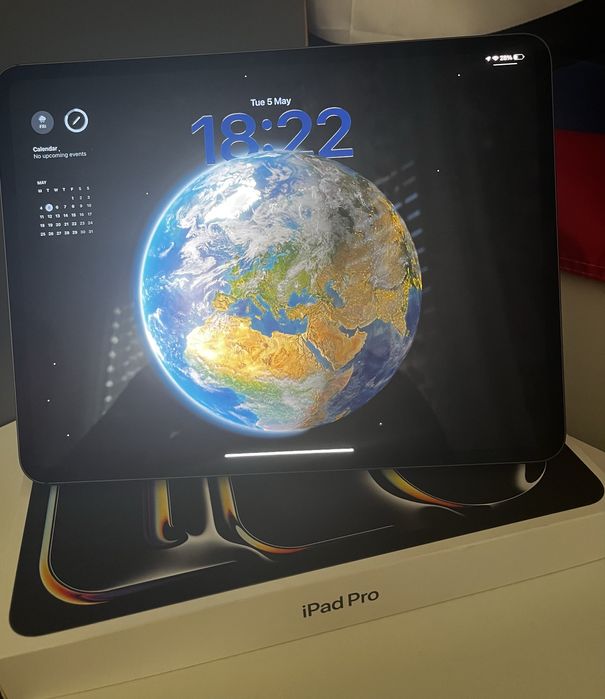 Ipad 13 pro M5 Wifi + Apple pencil + husa magnetica ( 100% Battery Health + 3 Cycle Count ) + Garantie 1 an si 10 luni