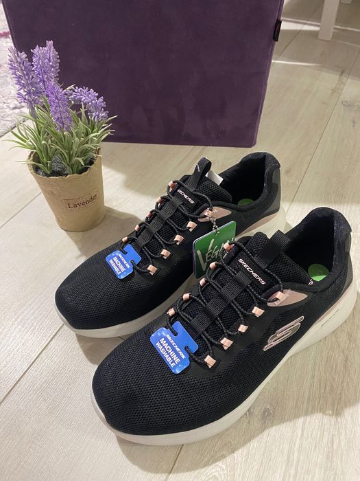 Skechers маратонки