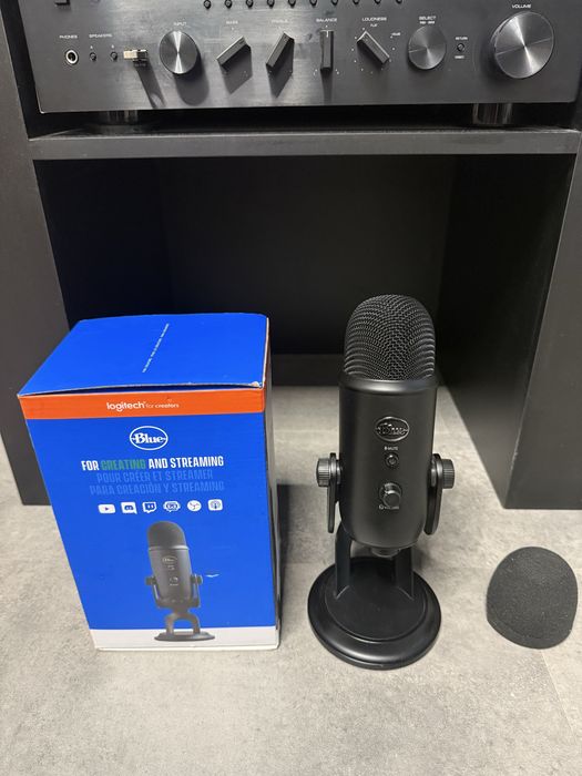 Микрофон Blue Yeti