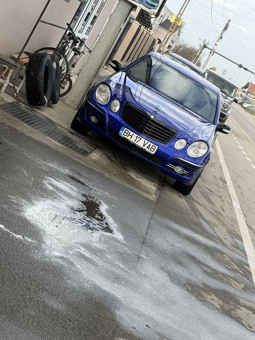 Mercedes e class