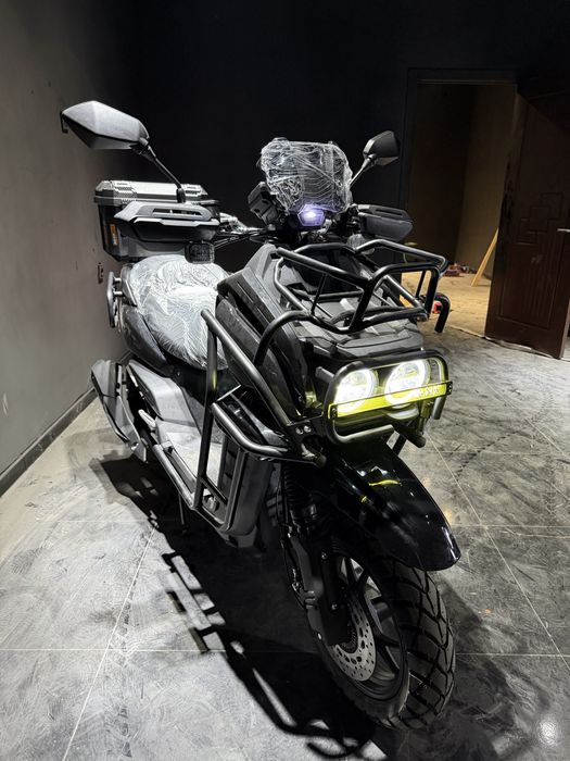 Абсолютно новый TANK скутер 2026 года 180 cc