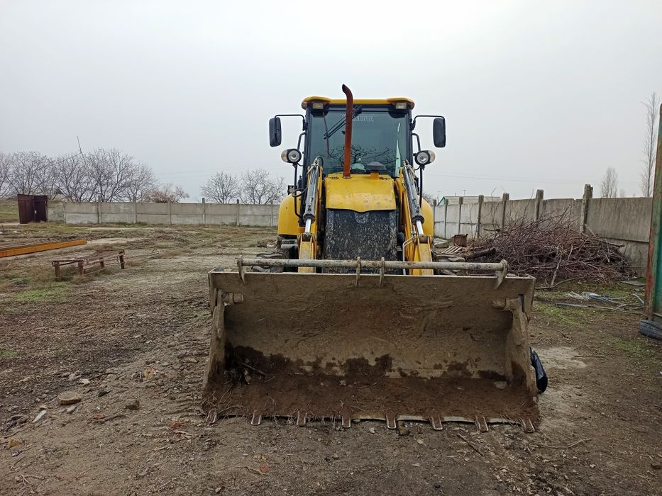 Чукрова 880 S сотилади срочно