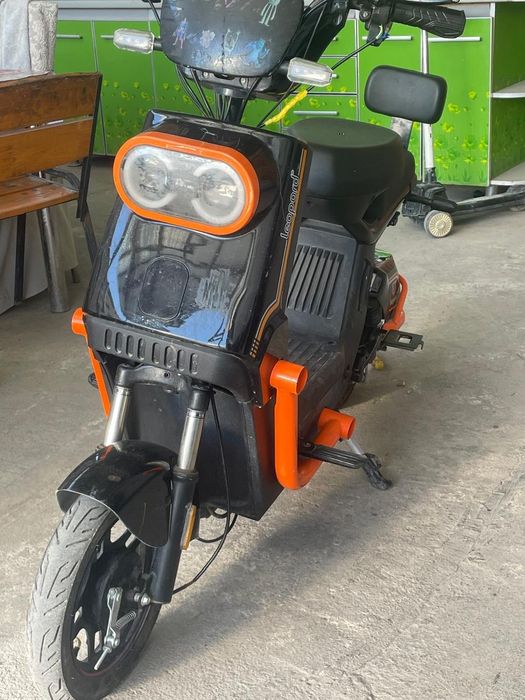 Скутер танк  45.000 тг