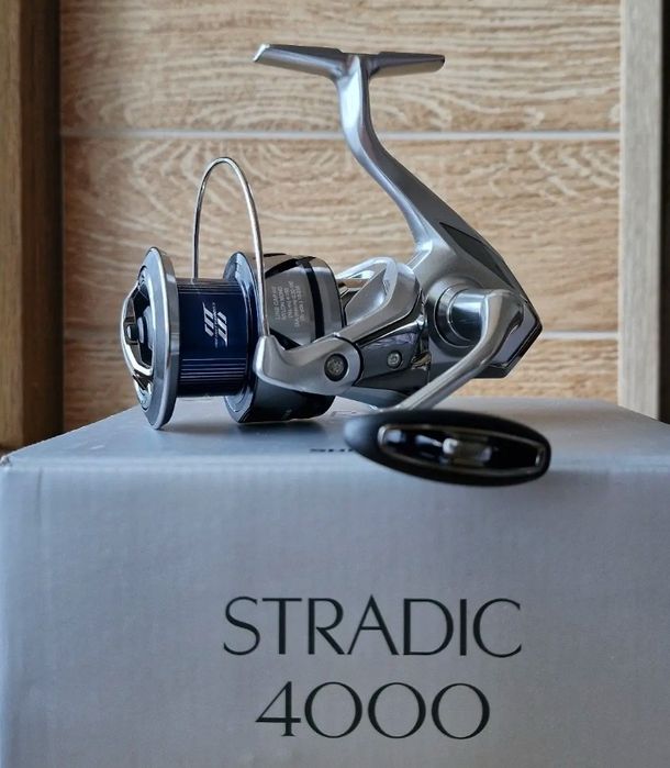 Катушки "Shimano", "Daiwa".