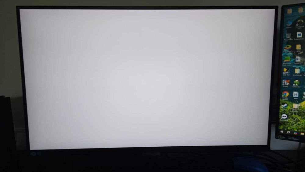 Monitor LED IPS Samsung ViewFinity S8 27", 4K GARANTIE
