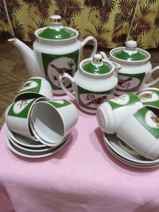 г. Навои. Продам новую посуду ( Япония, Россия, Корея).
