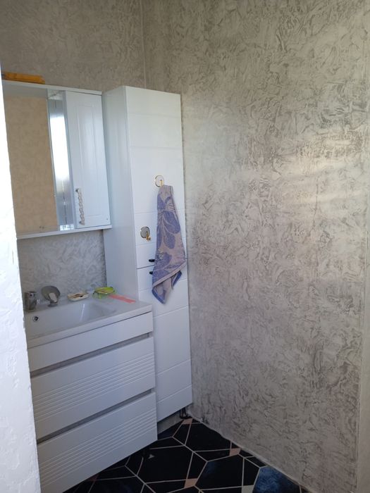 Үи сатылады жаксы күиде