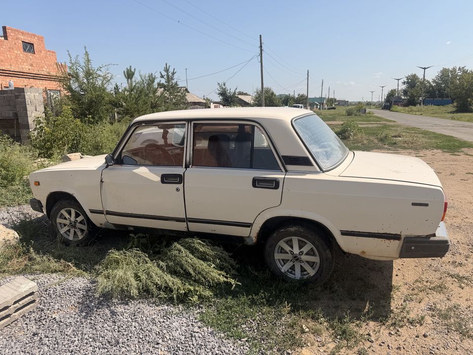 Продам ваз 210777