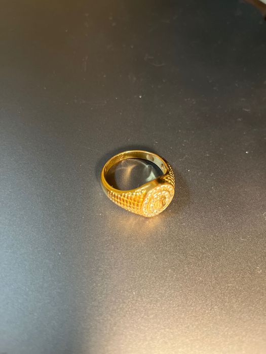 Мъжки пръстен с камъни