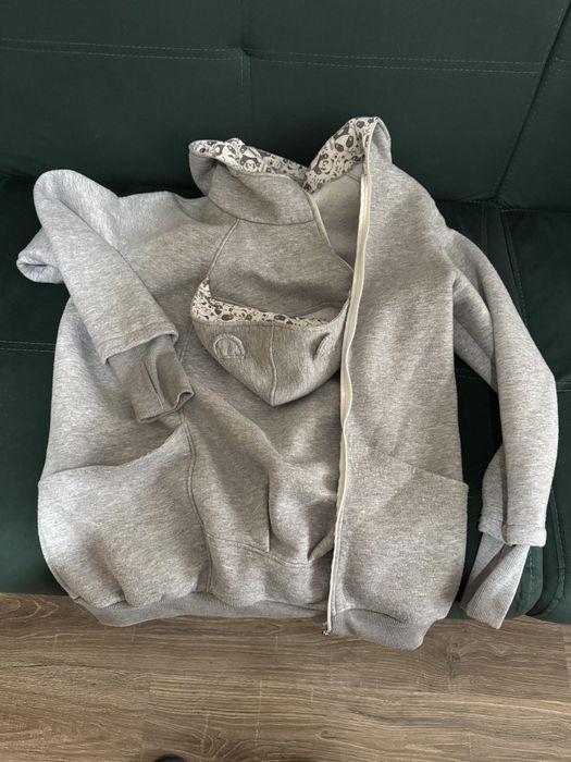 Суичър за бебеносене