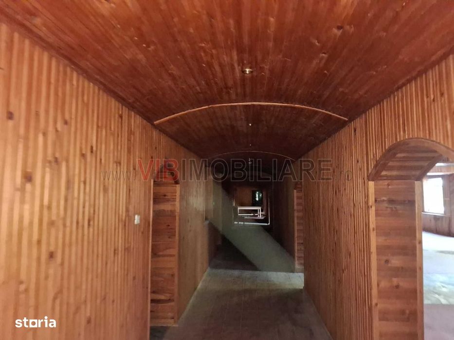 Proprietate turistică | Fost hotel | Teren 8900 mp | Aproape de Dunăre