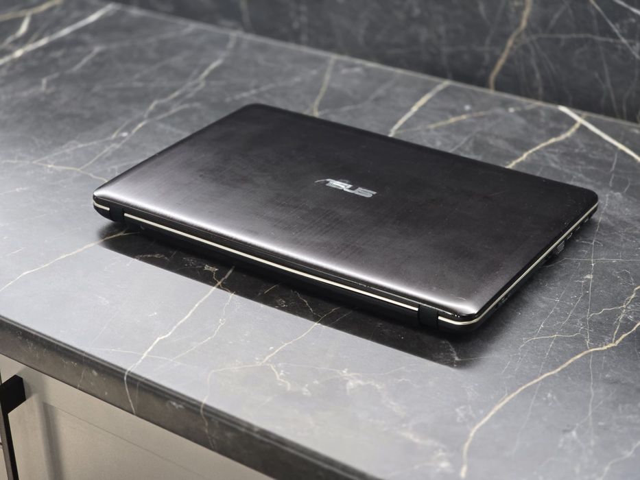 Laptop ASUS X541SA | 512 GB SSD | Windows 10 | Stare Bună