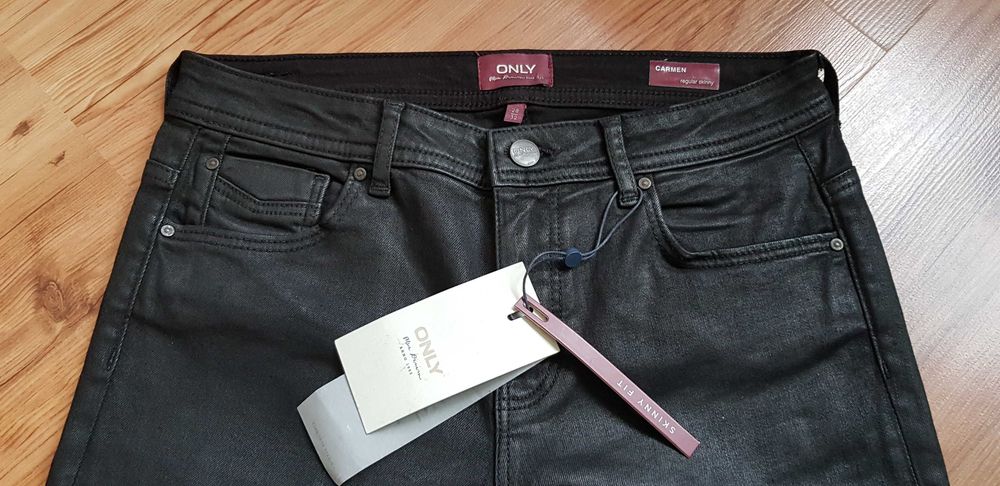 НОВИ Дамски дънки  размер 27/28