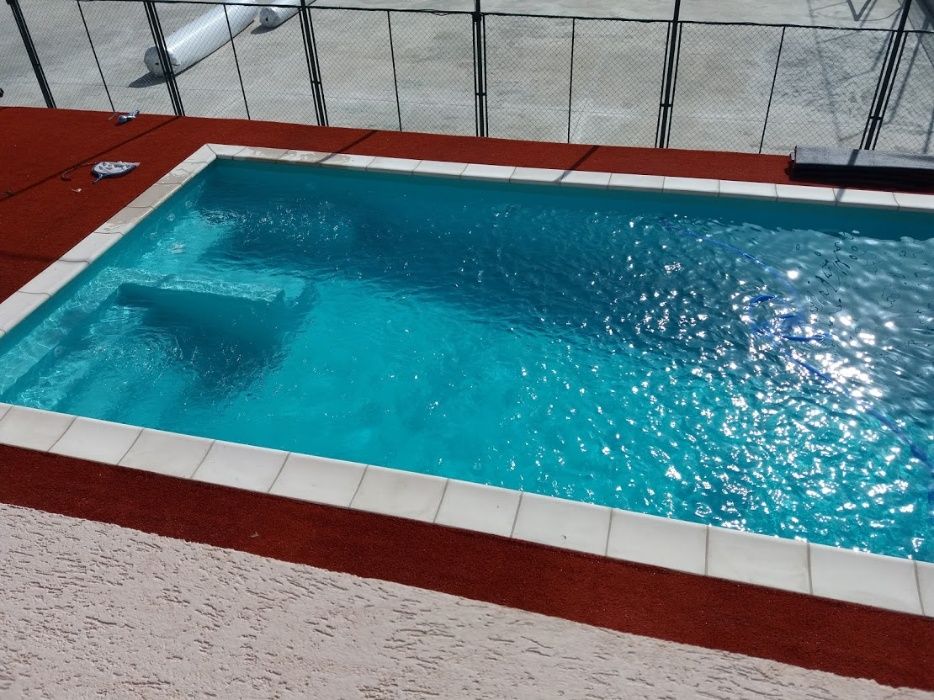 constructii piscine,accesorii piscine, montaj liner