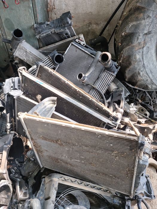 Радиатор Радиатори бмв воден климатичен bmw e90 e91 e60 e46 e39 f10