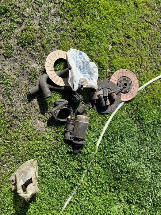 Продам запчасти на газ 53