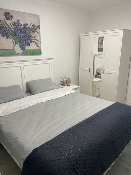 Inchiriez  apartament central,  in regim hotelier