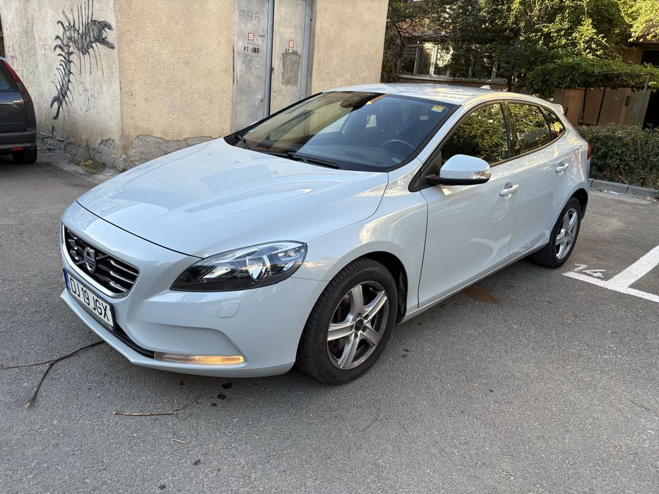 VOLVO V40 2013 — imagine 2