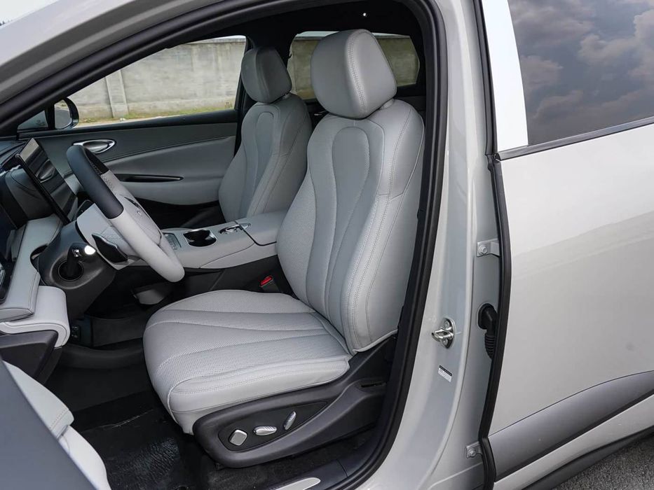 Byd Sealion 06 DM-i гибрид в наличии, перечисление есть