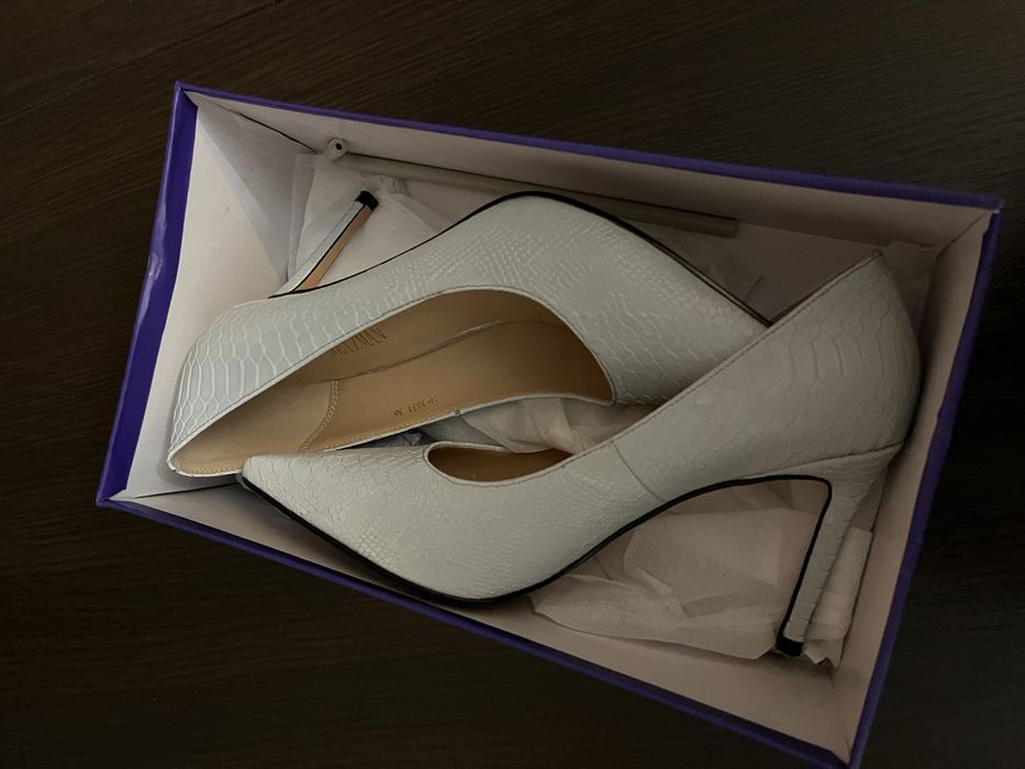 Туфли сверкающие