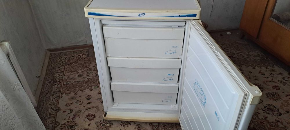 СРОЧНО продам морозильную камеру