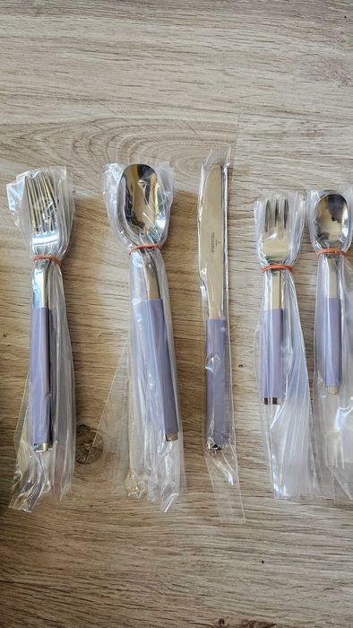 Прибори за хранене Villeroy&Boch S+Lavender