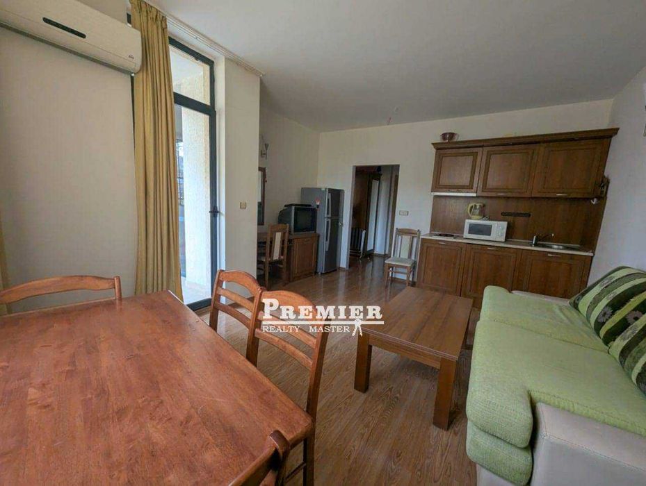 Продава се Двустаен апартамент в к.к. Слънчев бряг - 63 кв.м за 1080 €/кв.м - Снимка #2