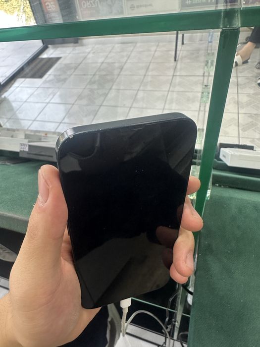 Iphone 13 с гарантией