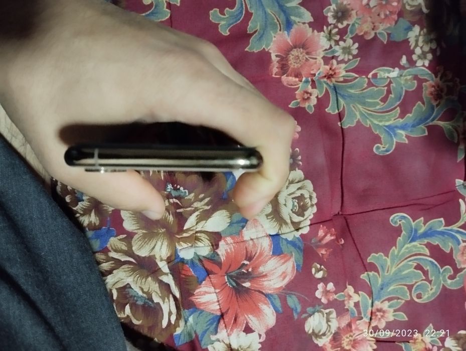 iPhone XS 64 GB Srochna