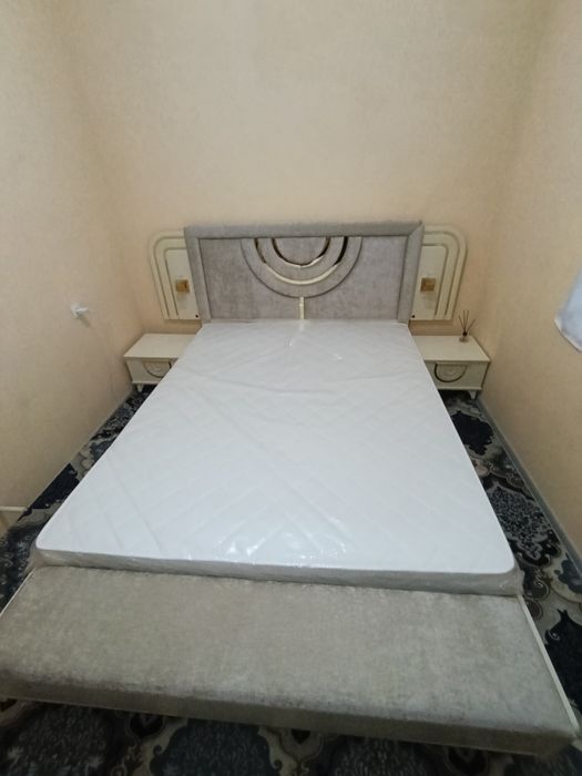 Yangi mebil Sotiladi