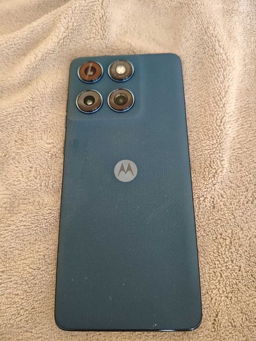 Motorola edge 60 12 gb/256gb китайска версия