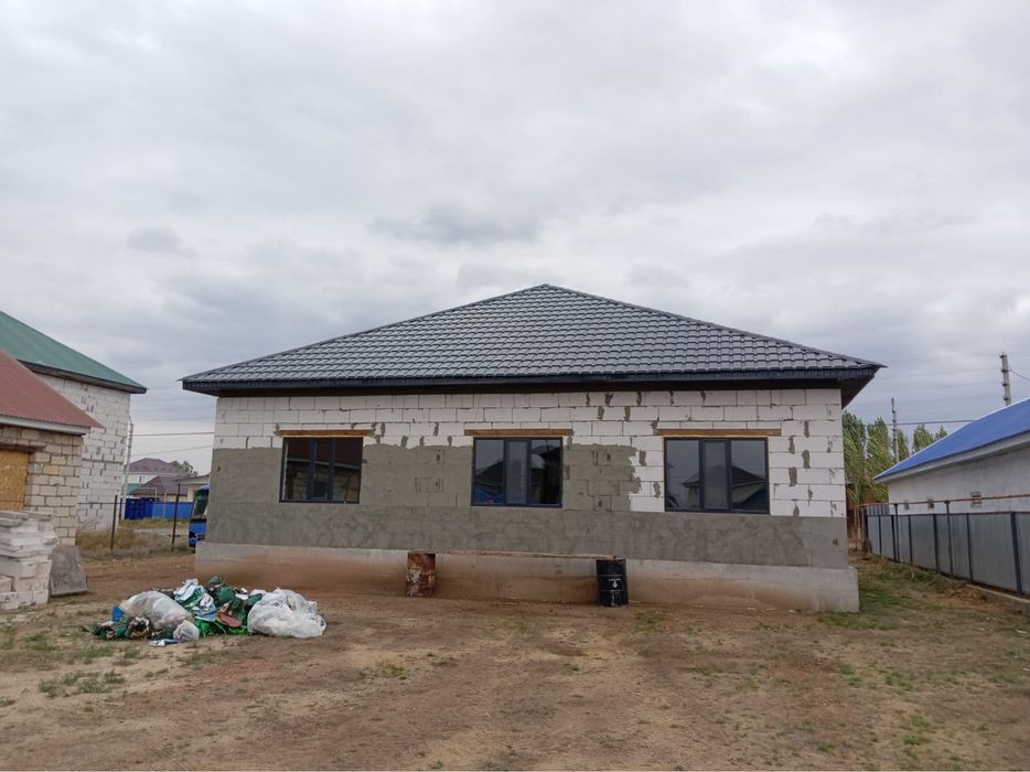 Продам дом , черновой вариант