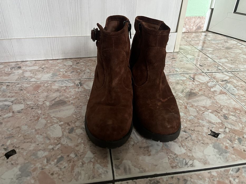 Дамски боти размер 36