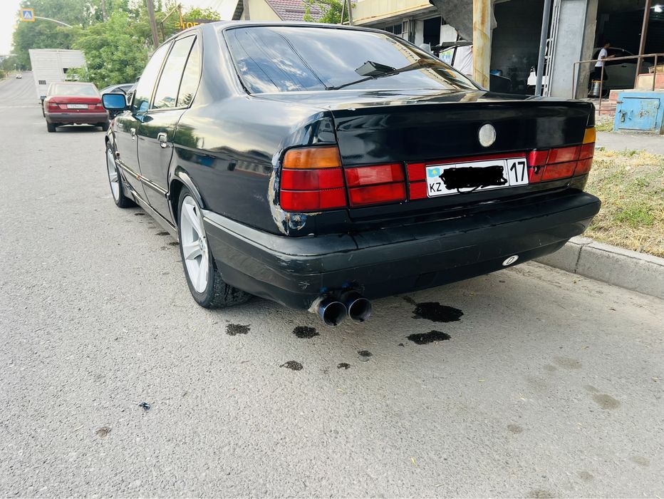 БМВ 525 в хорошем состоянии