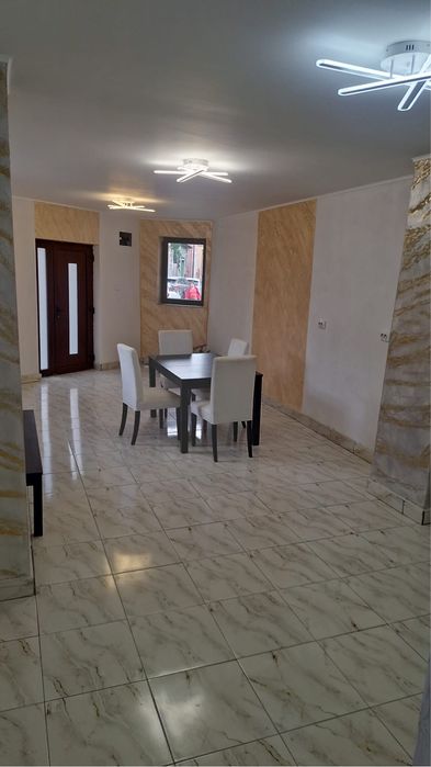 Spatiu comercial