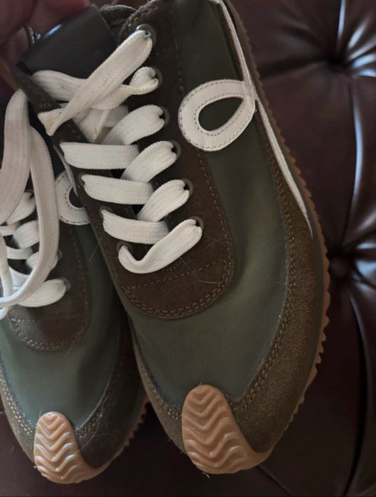 Loewe sneakers 38