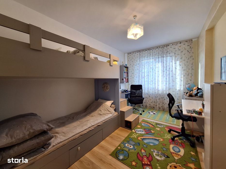 Apartament cu 2 camere, decomandat, 50 mp, balcon, zona Abatorului