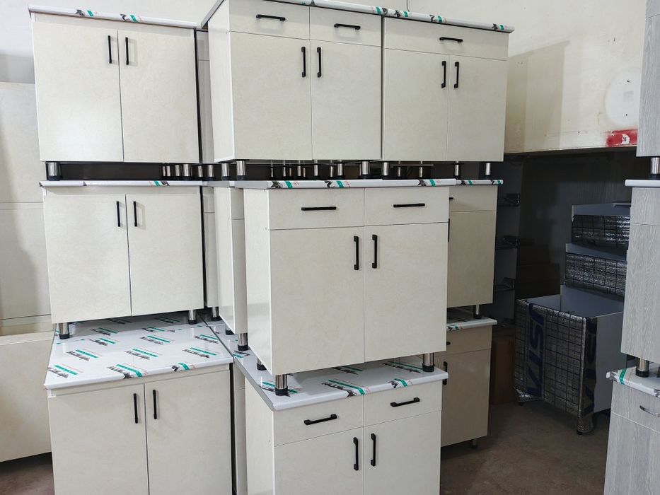 Рабочий стол мойка раковина кухиная мебел тумба кухни мебел