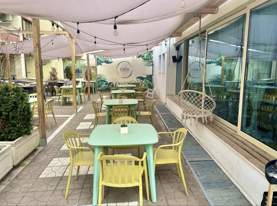 Стол градински,масивен КАТО НОВИ !