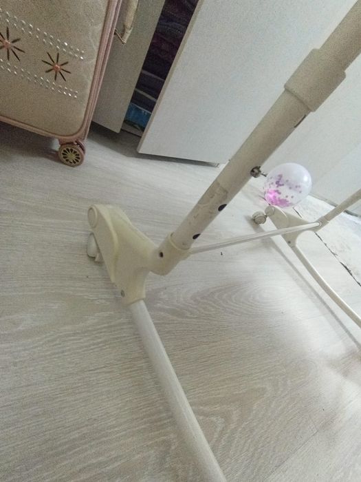 Кровать для новорожденному